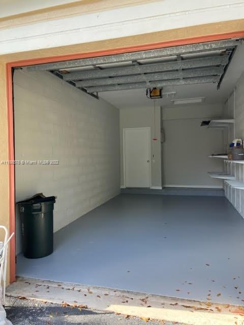 AVENTINE AT MIRAMAR BLDG - Residential Lease