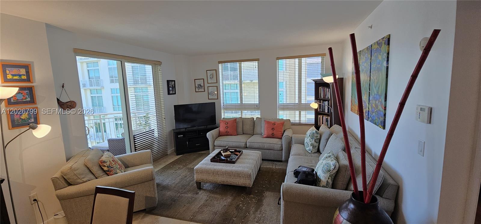 TOSCANO CONDO - Residential