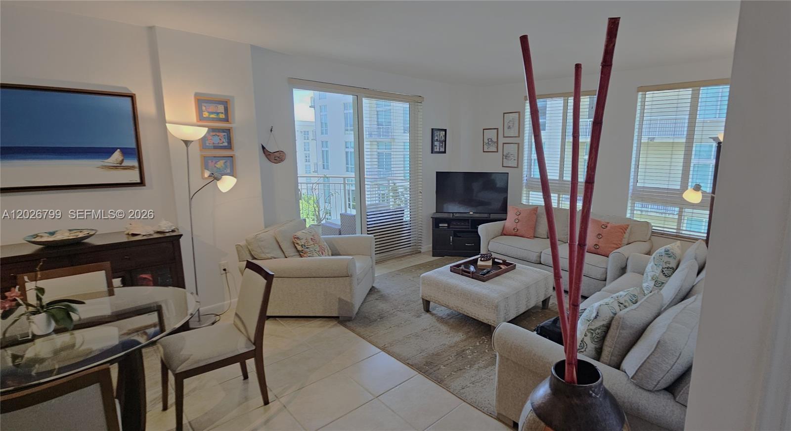 TOSCANO CONDO - Residential