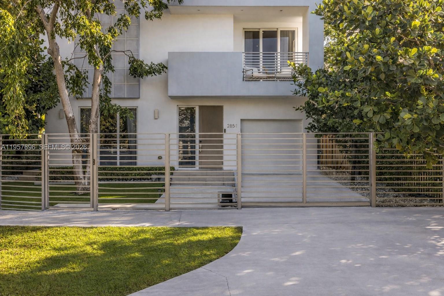 POMELO PARK - Residential