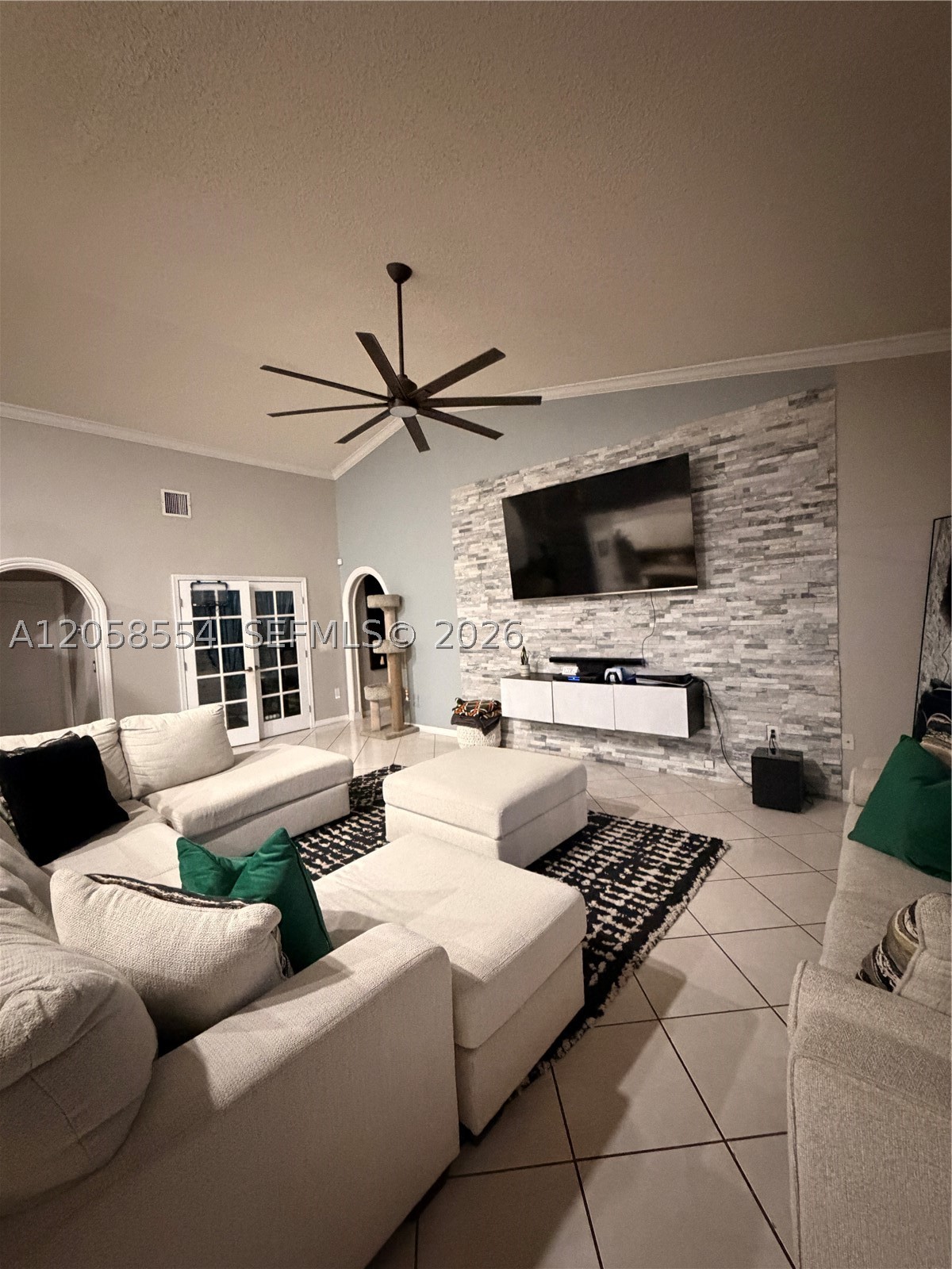 PASADENA AT CHAPEL TRAIL - Residential