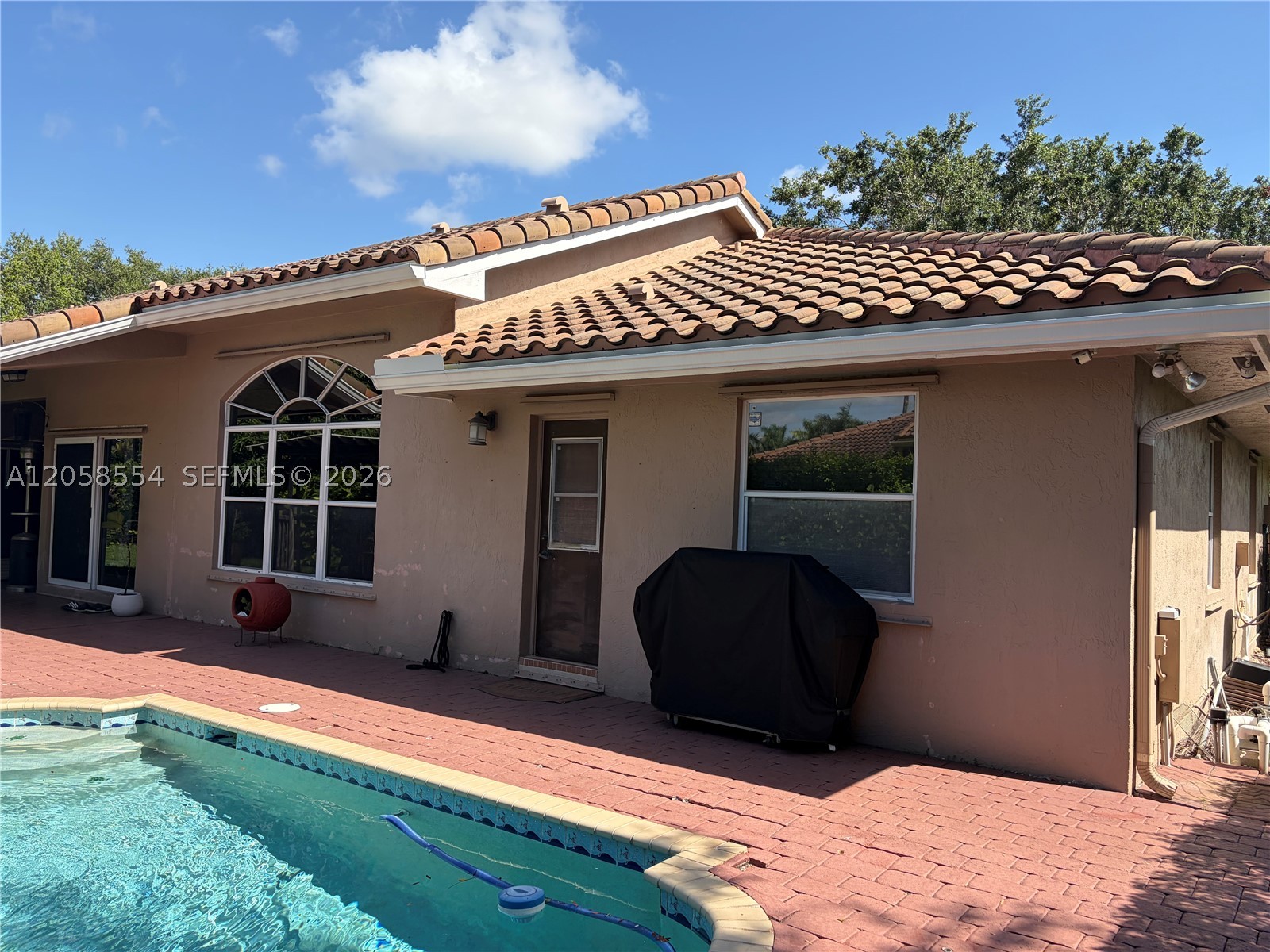 PASADENA AT CHAPEL TRAIL - Residential
