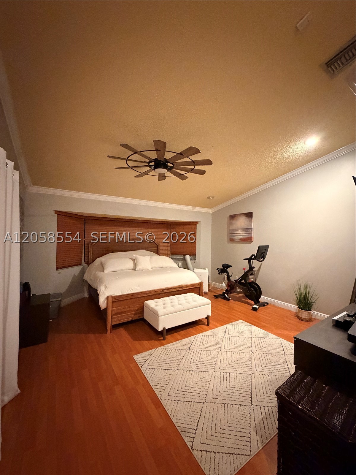 PASADENA AT CHAPEL TRAIL - Residential