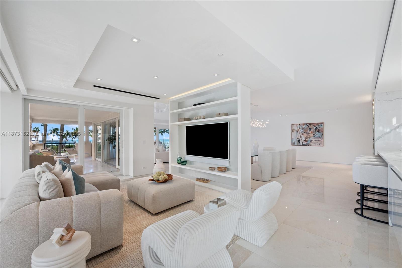 OCEANSIDE @ FISHER ISL CO - Residential