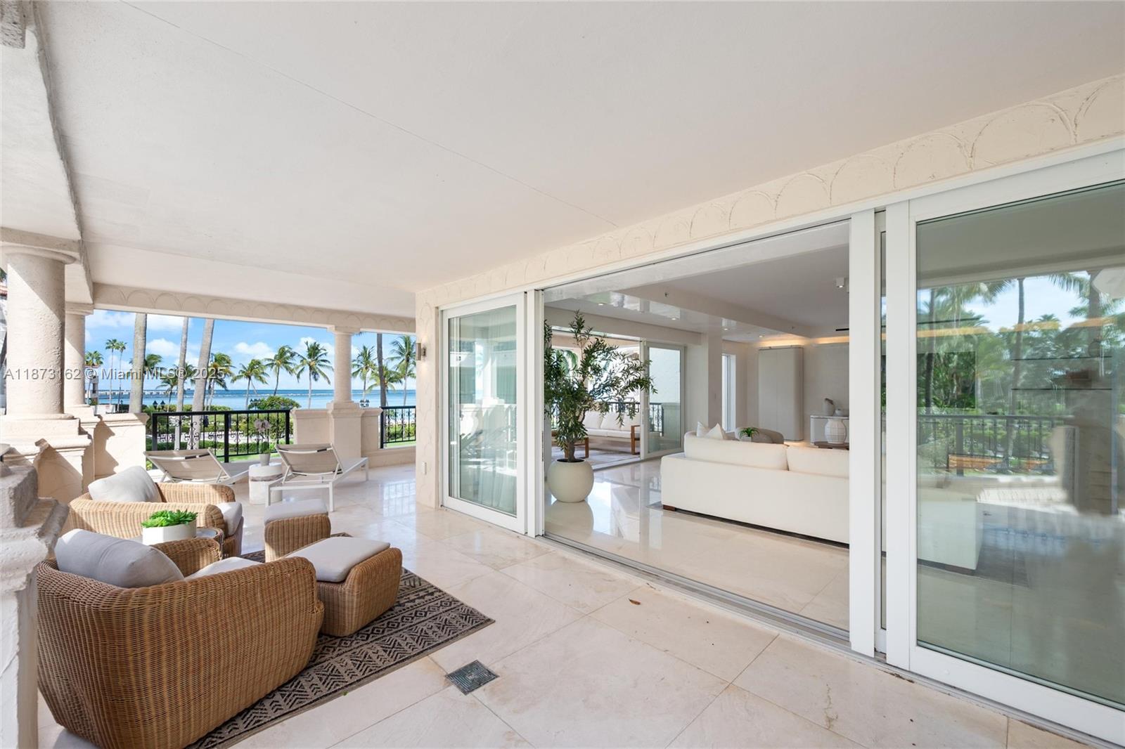 OCEANSIDE @ FISHER ISL CO - Residential