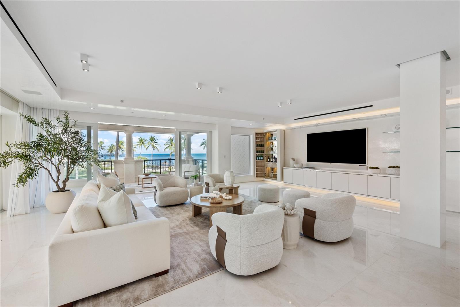OCEANSIDE @ FISHER ISL CO - Residential