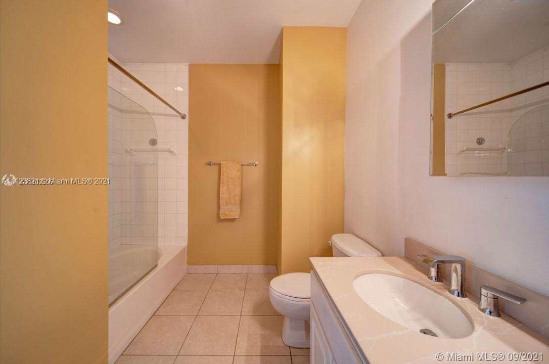 CITE CONDO - Residential Lease