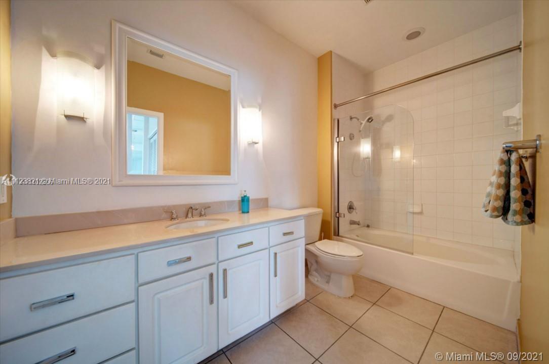 CITE CONDO - Residential Lease
