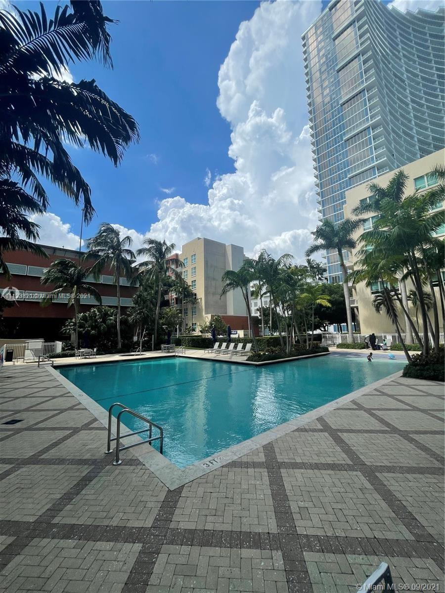 CITE CONDO - Residential Lease