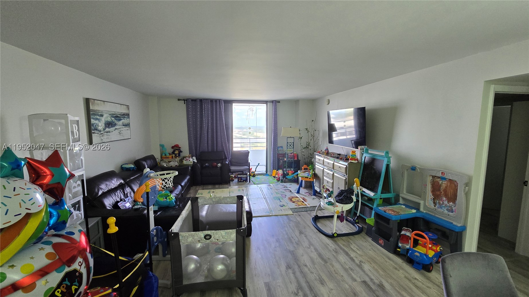 OLYMPUS CONDO PHASE - Residential
