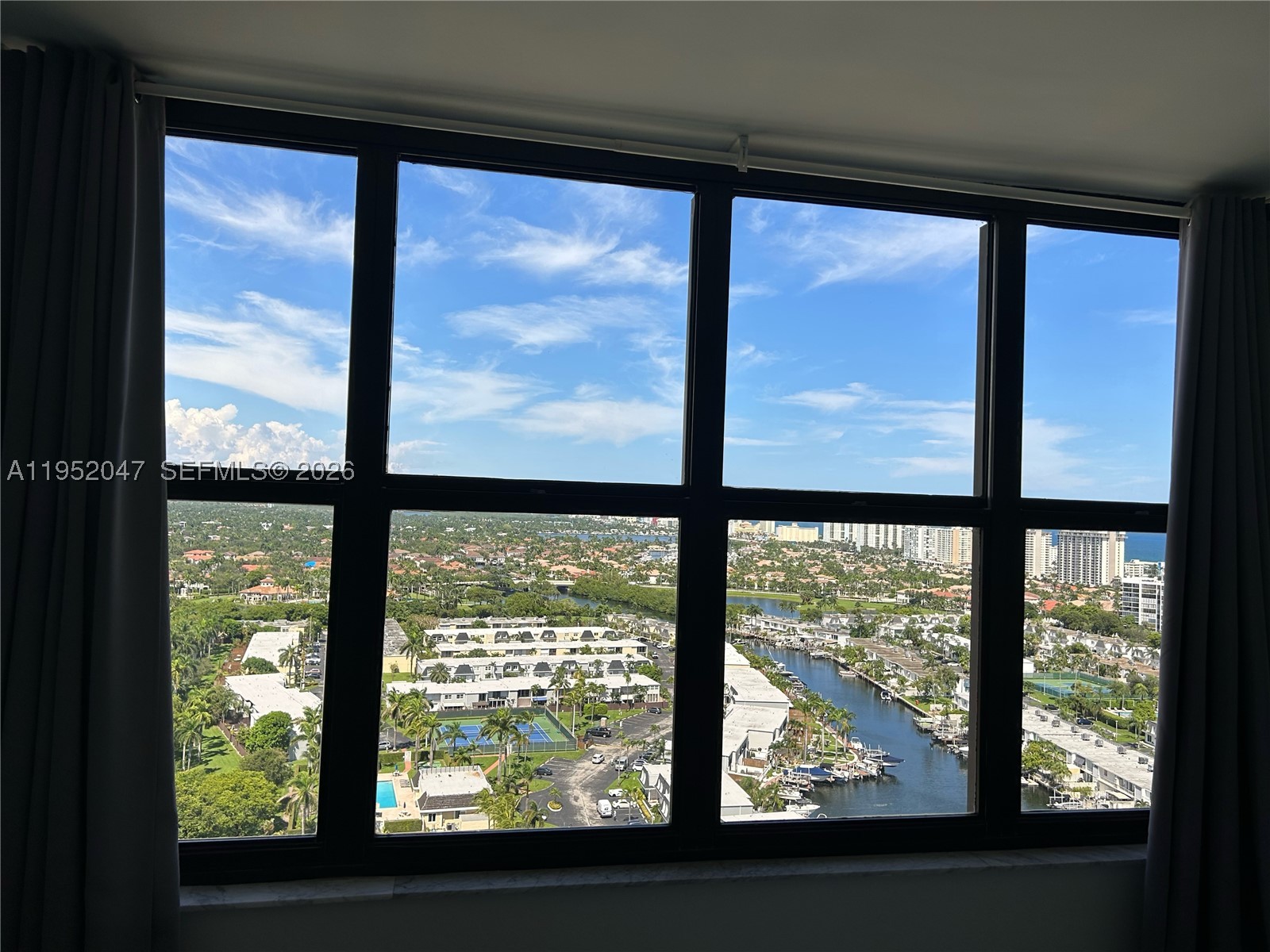 OLYMPUS CONDO PHASE - Residential