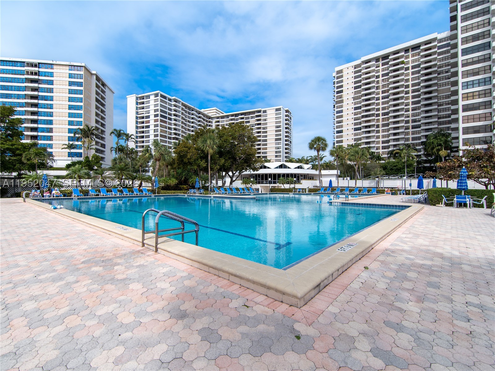 OLYMPUS CONDO PHASE - Residential