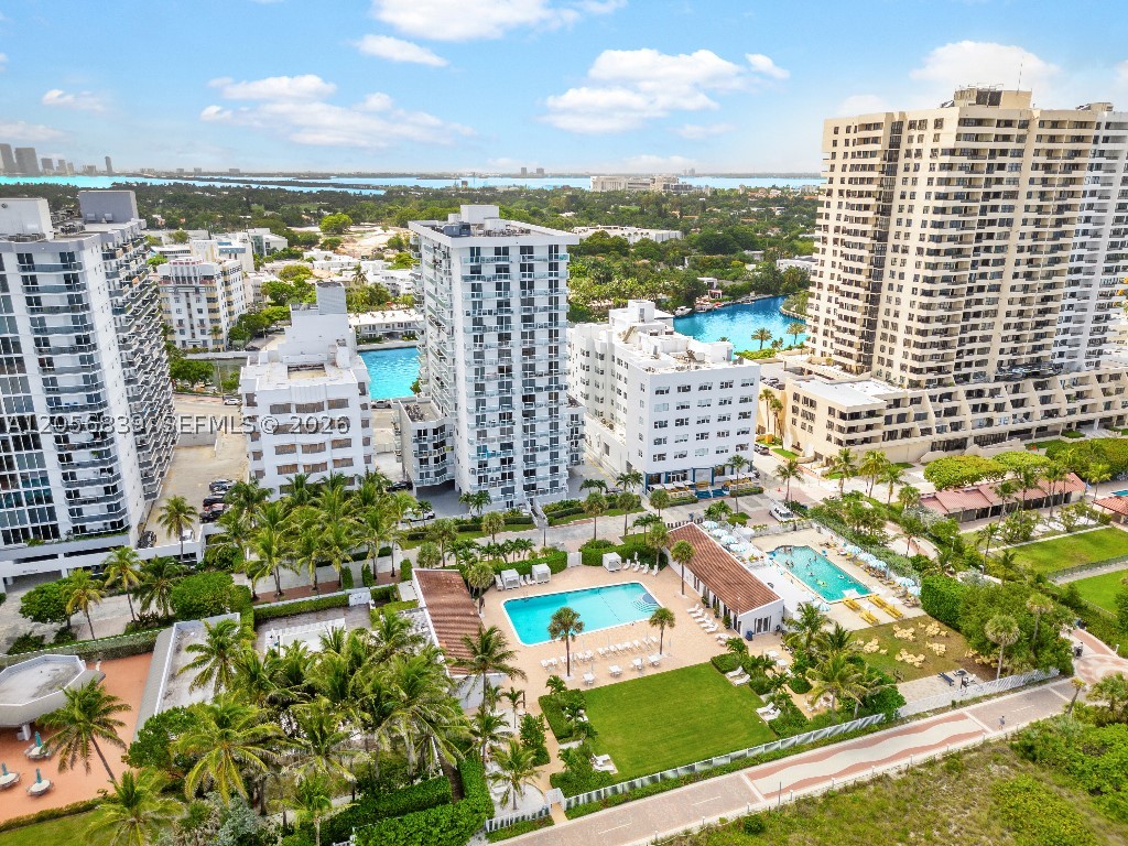THE ROYAL CLUB CONDO - Residential