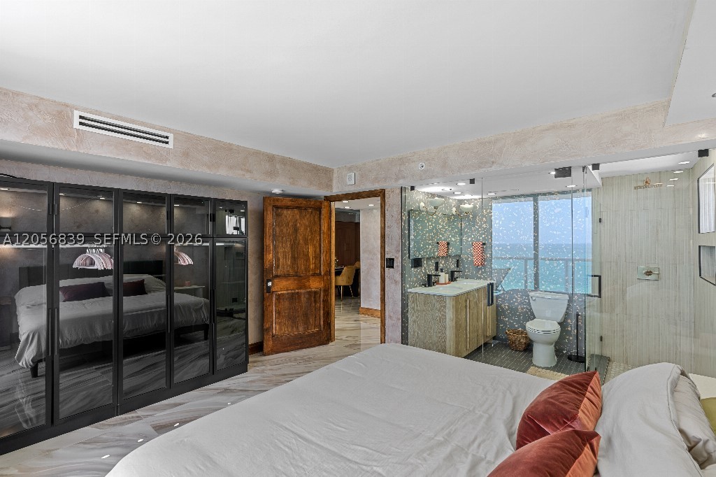 THE ROYAL CLUB CONDO - Residential
