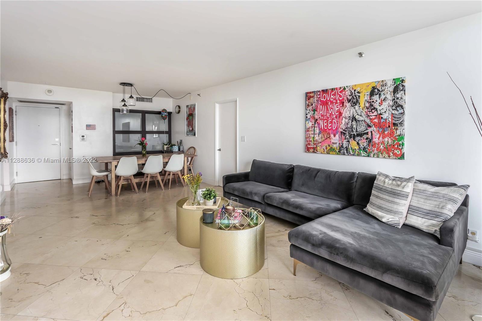 DELVISTA TOWERS CONDO - Residential