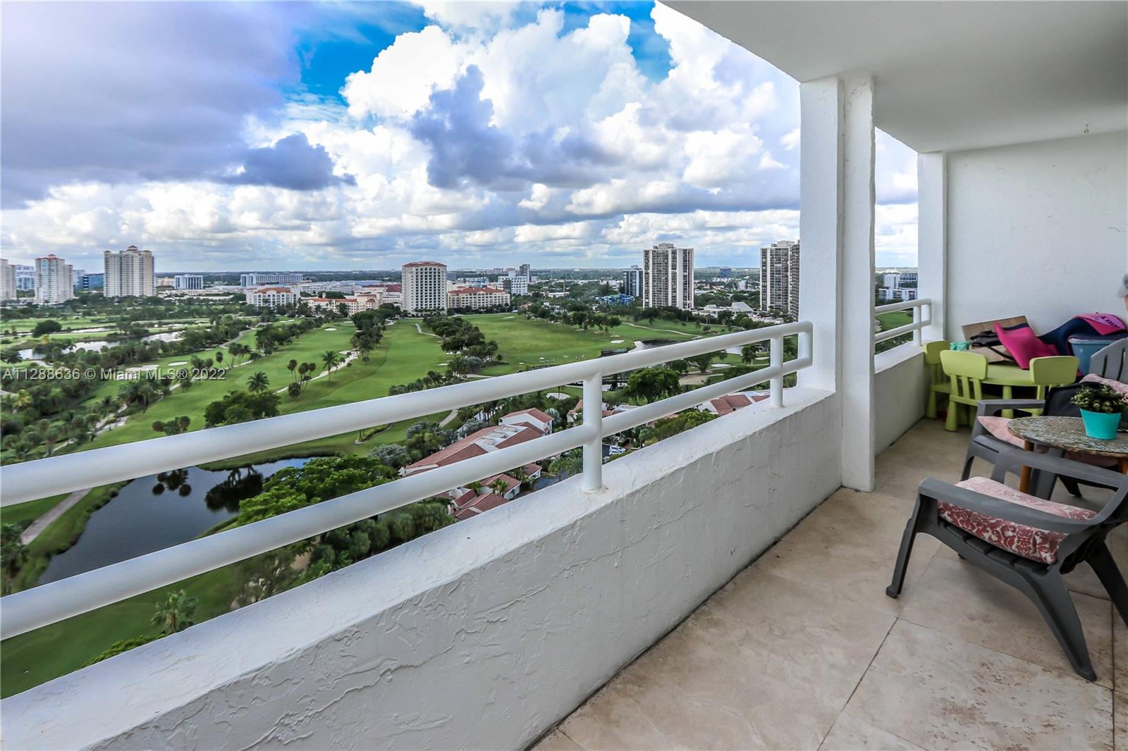 DELVISTA TOWERS CONDO - Residential
