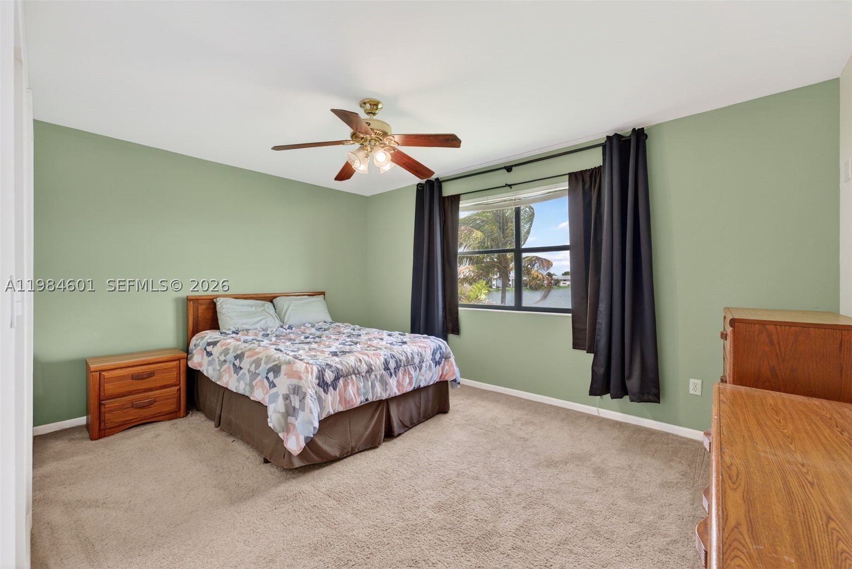 LAKESHORE CONDO 6 - Residential