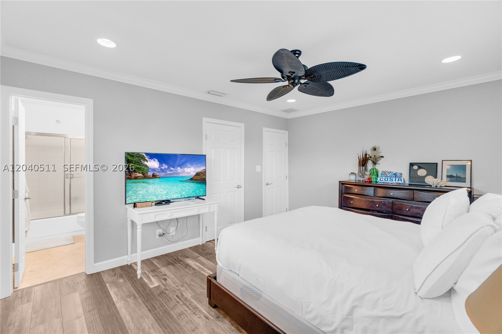 LYONS PARK FIRST ADD - Residential