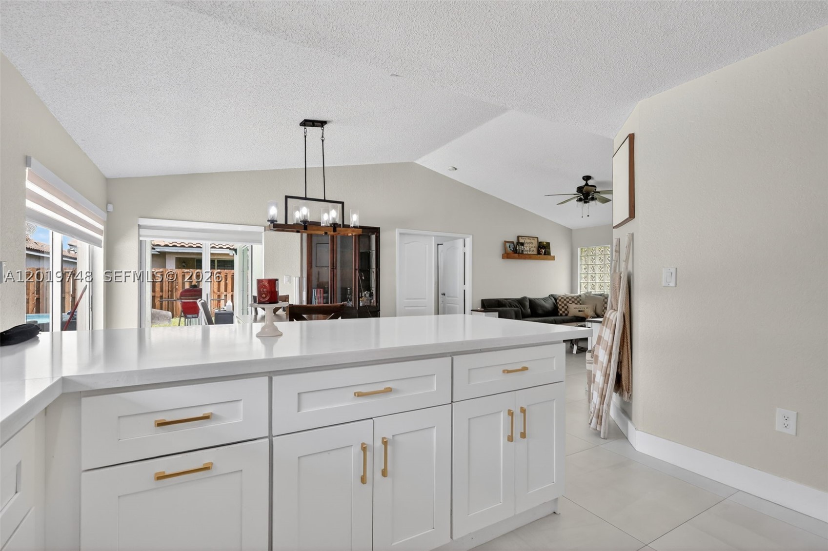 SPANISH LAKES 1ST ADDN - Residential