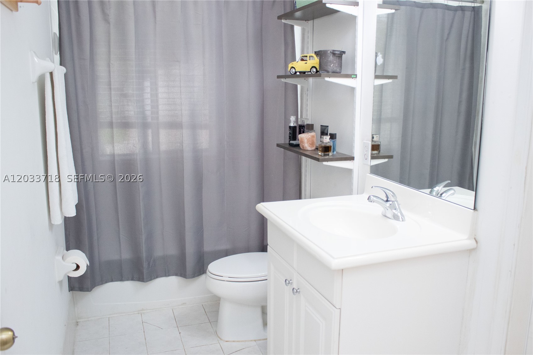 CUTLER CAY - Residential