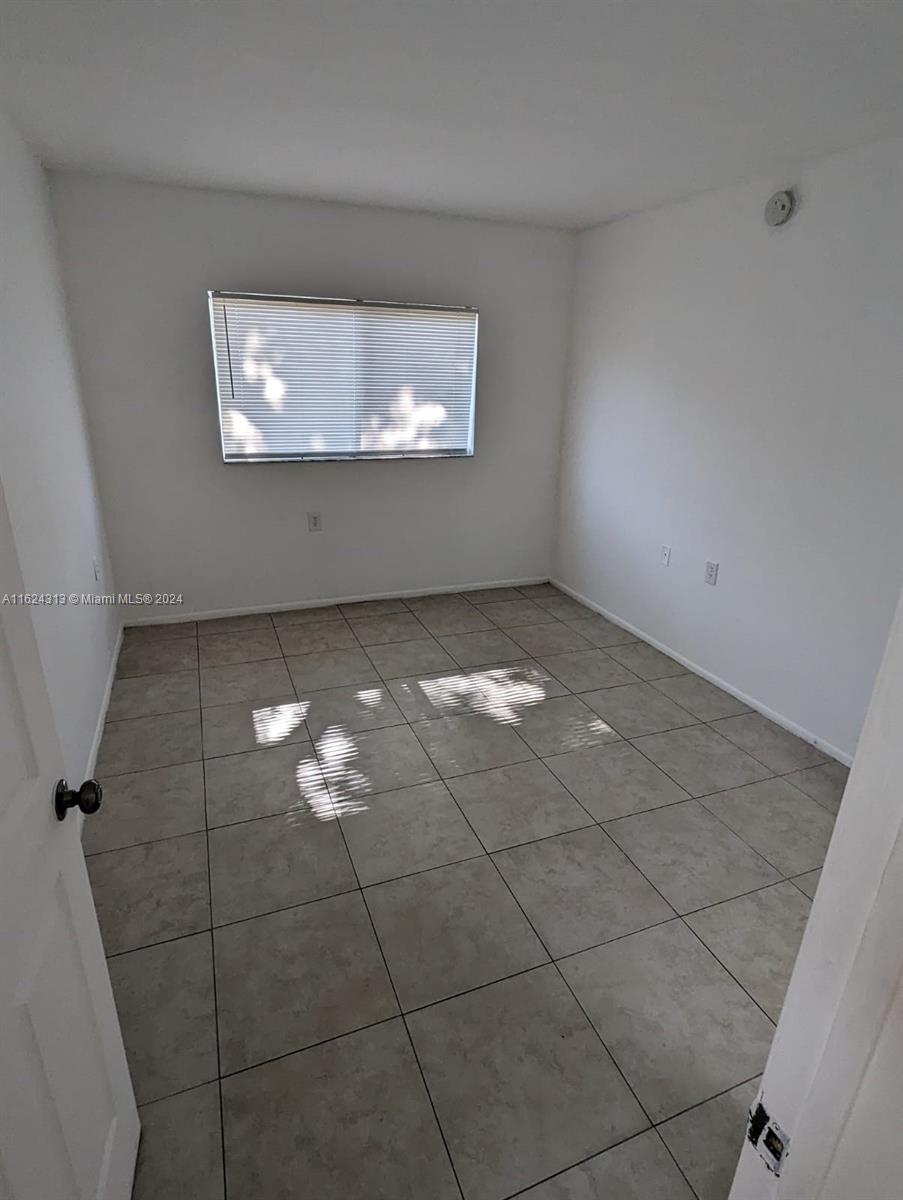 ST ANDREWS PALM BEACH CON - Residential Lease