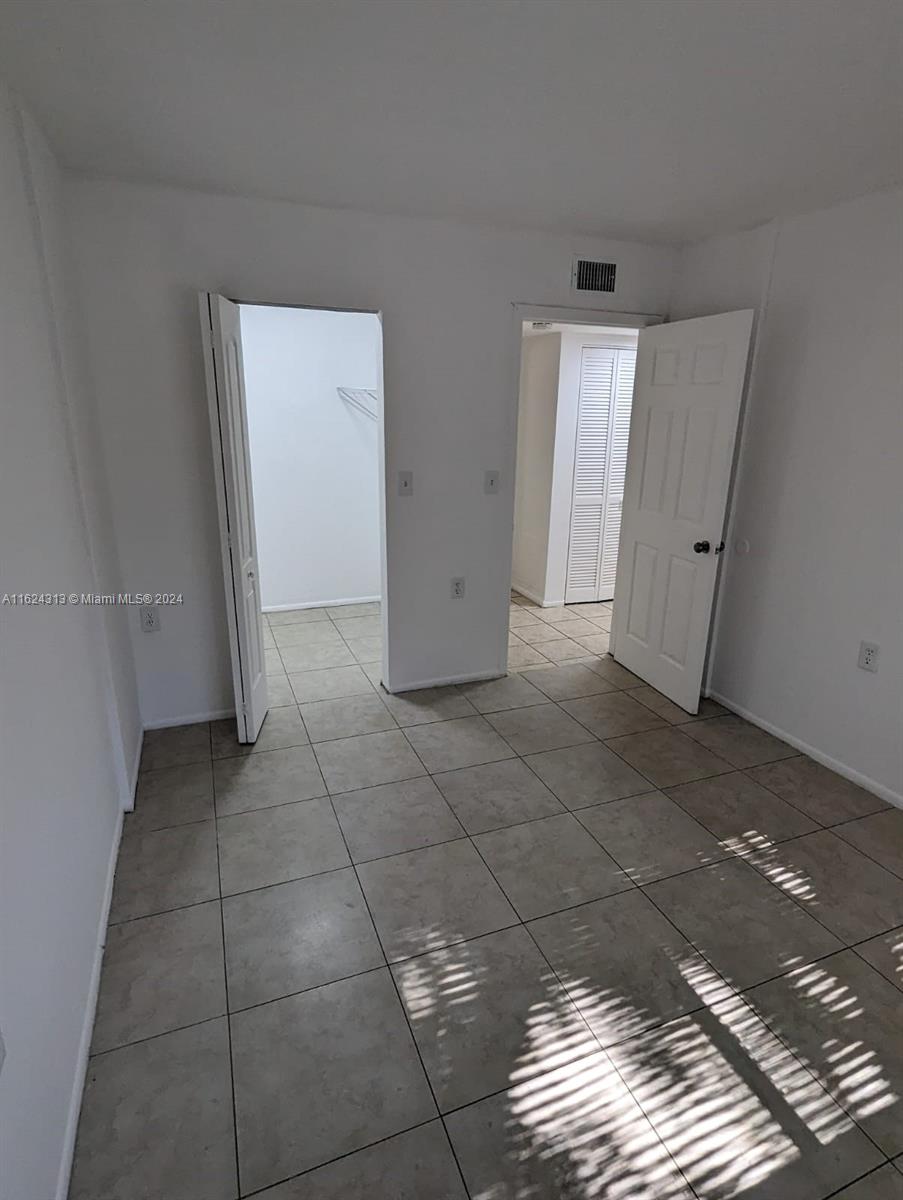 ST ANDREWS PALM BEACH CON - Residential Lease