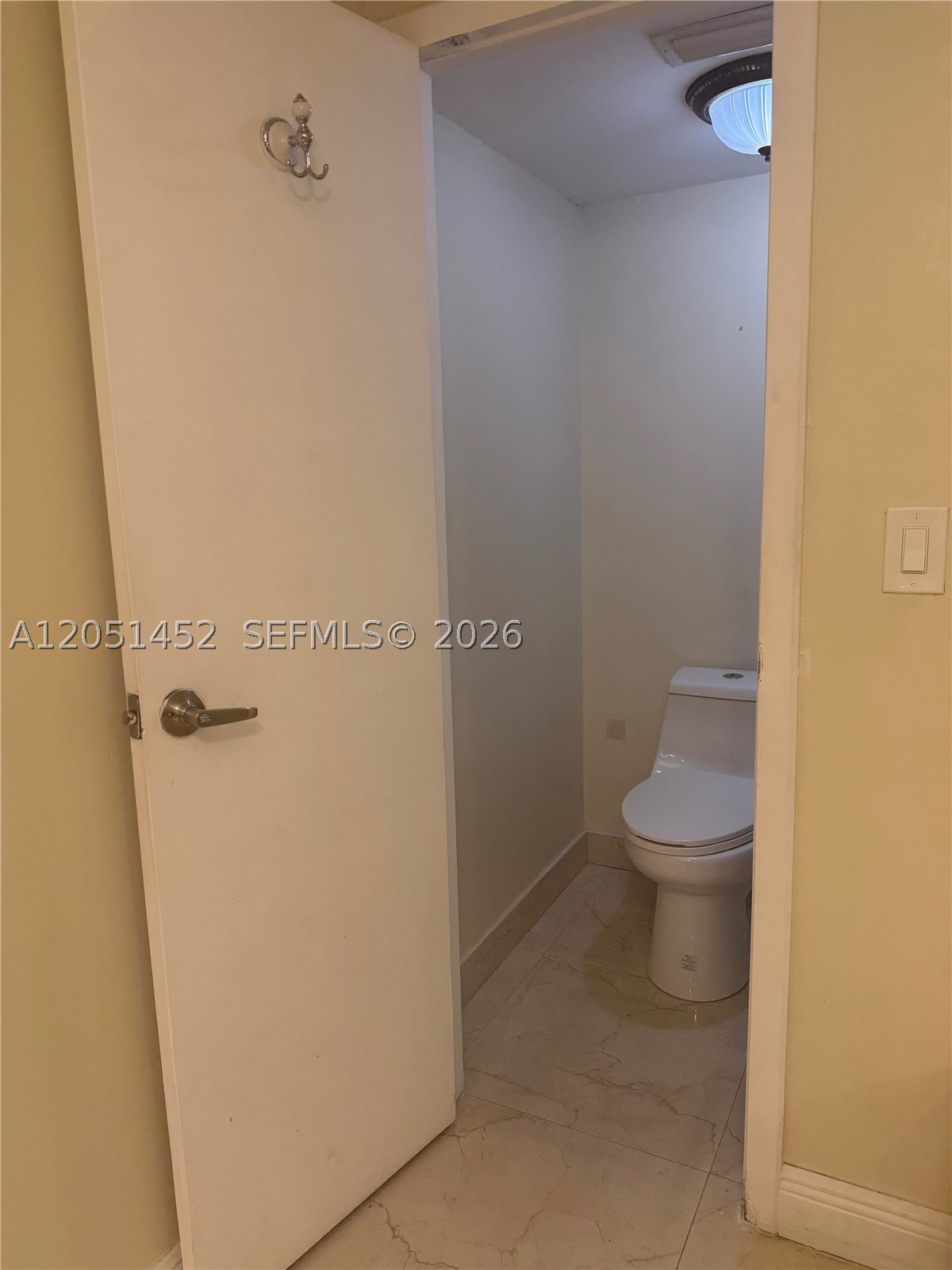 MIAMI LAKES LOCH LOMOND E - Residential Lease