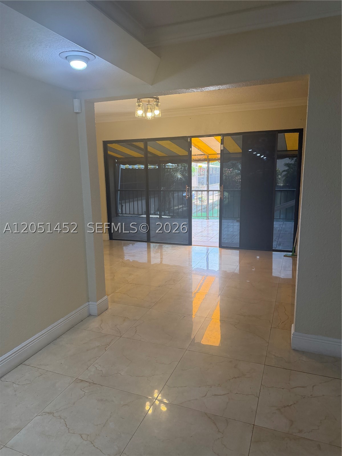 MIAMI LAKES LOCH LOMOND E - Residential Lease