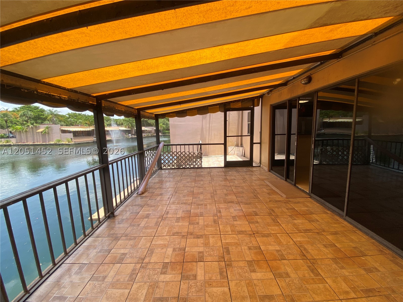MIAMI LAKES LOCH LOMOND E - Residential Lease