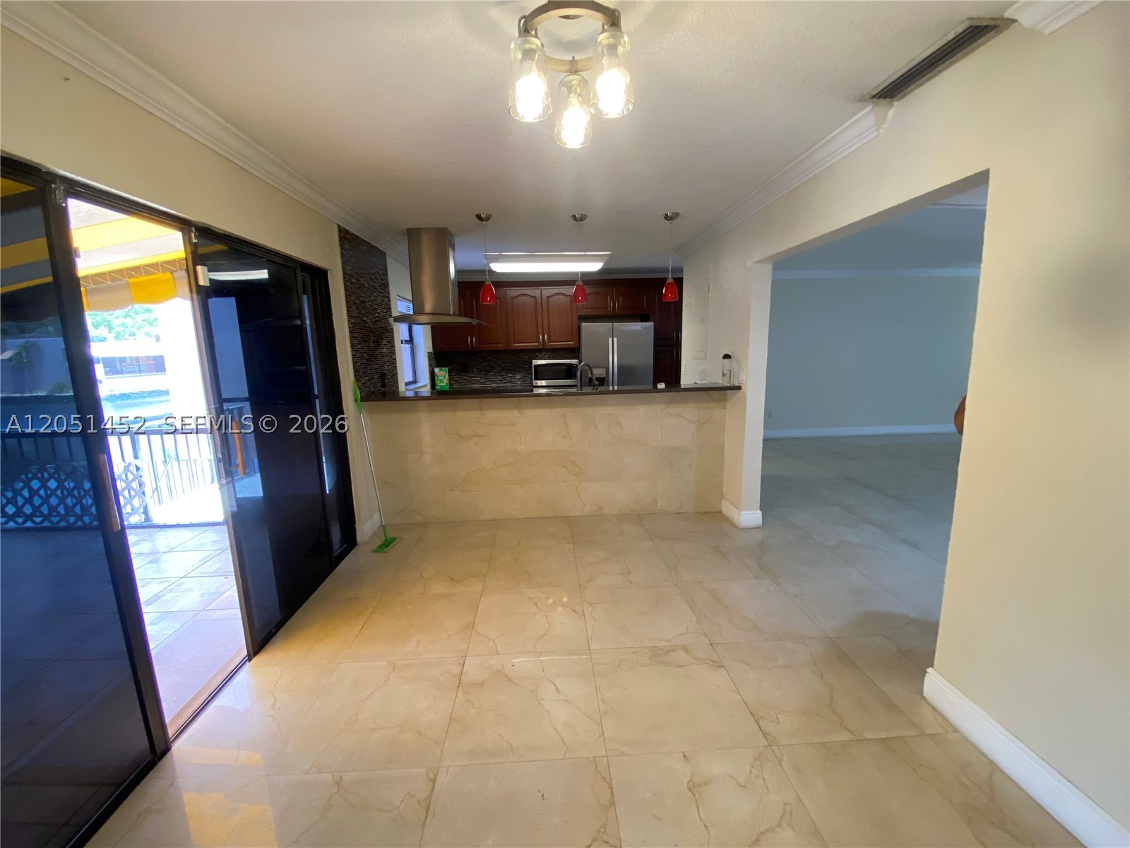 MIAMI LAKES LOCH LOMOND E - Residential Lease