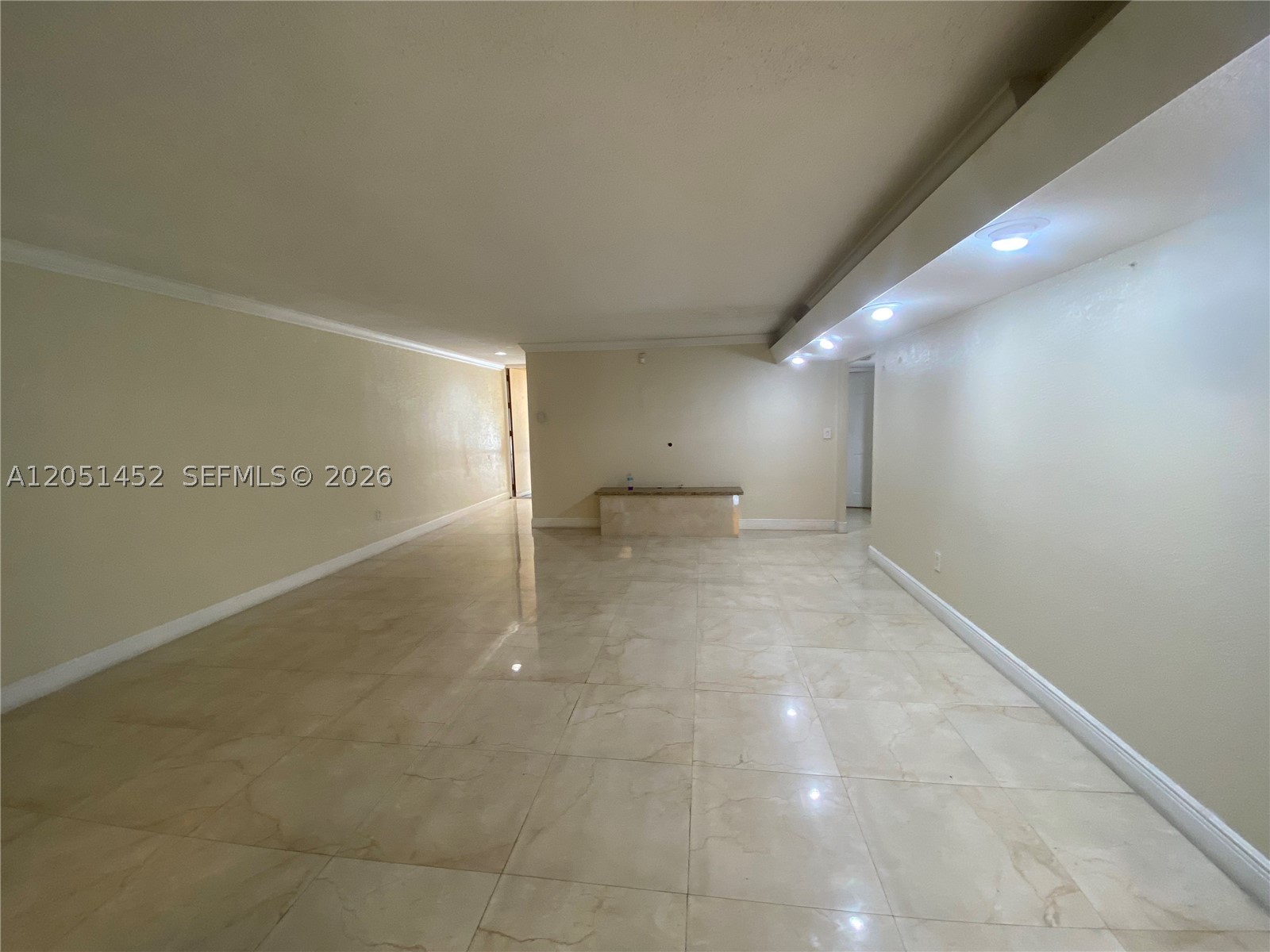 MIAMI LAKES LOCH LOMOND E - Residential Lease
