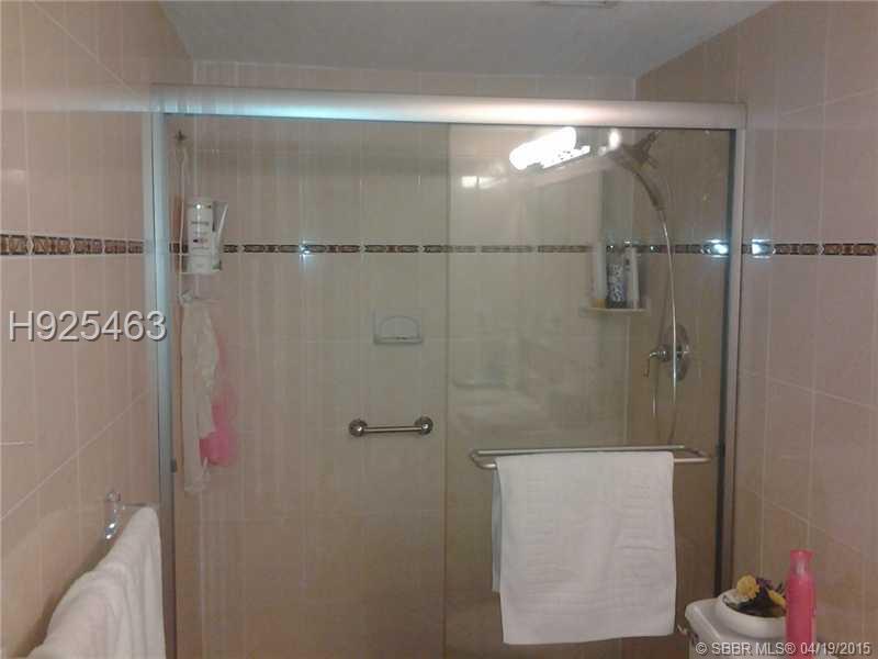 THE HEMISPHERES CONDO - Residential Lease
