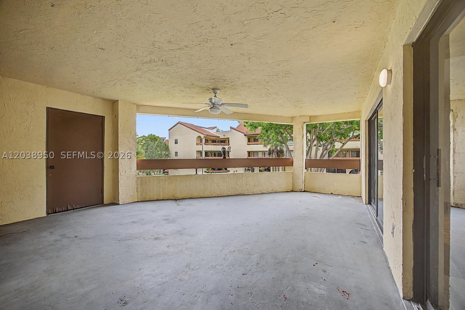 KENLAND BEND NORTH CONDO - Residential