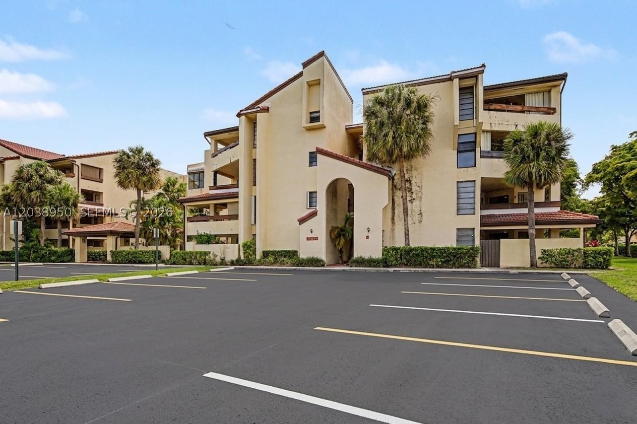 KENLAND BEND NORTH CONDO - Residential
