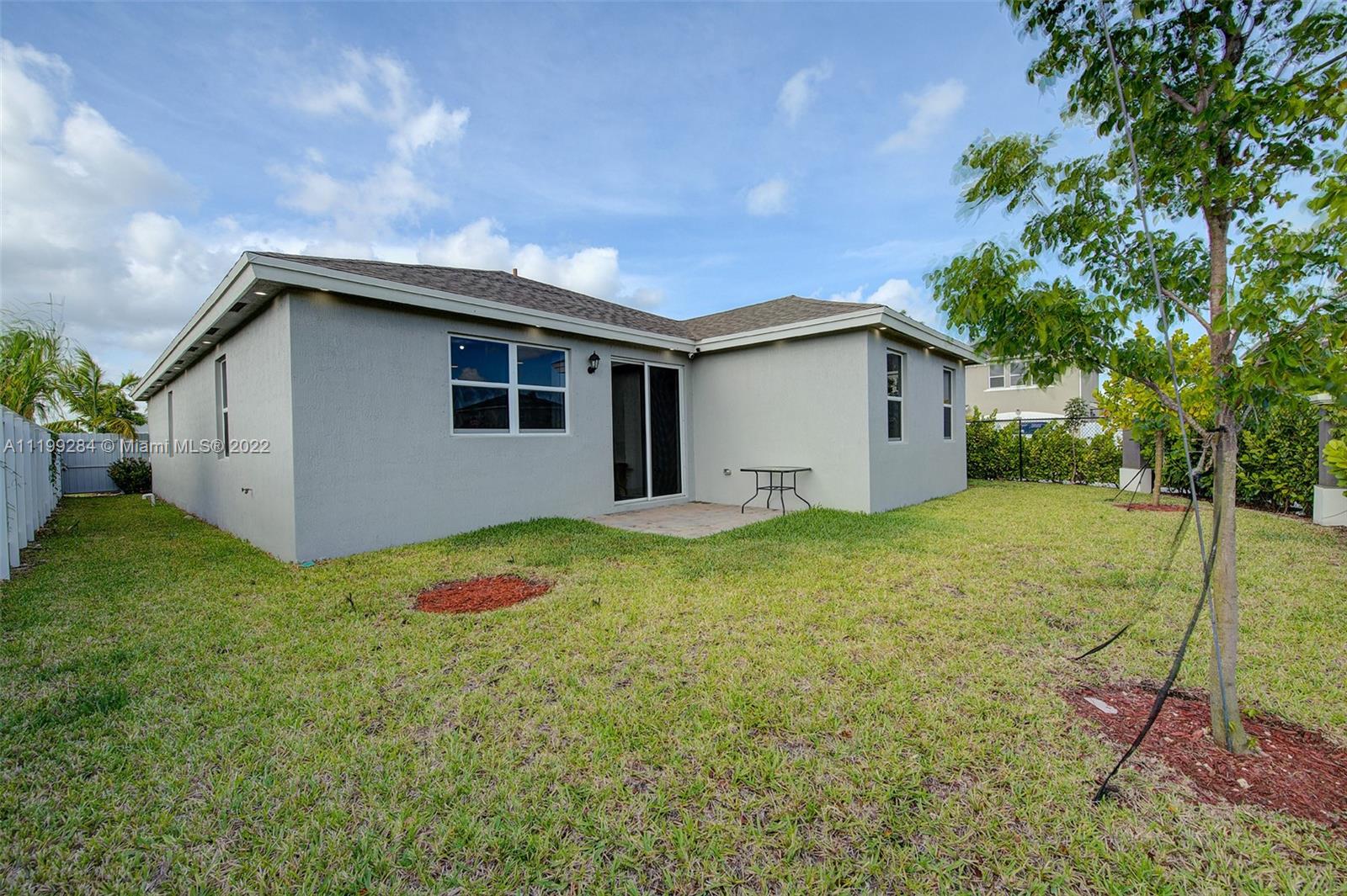 A H AT TURNPIKE SOUTH SEC - Residential