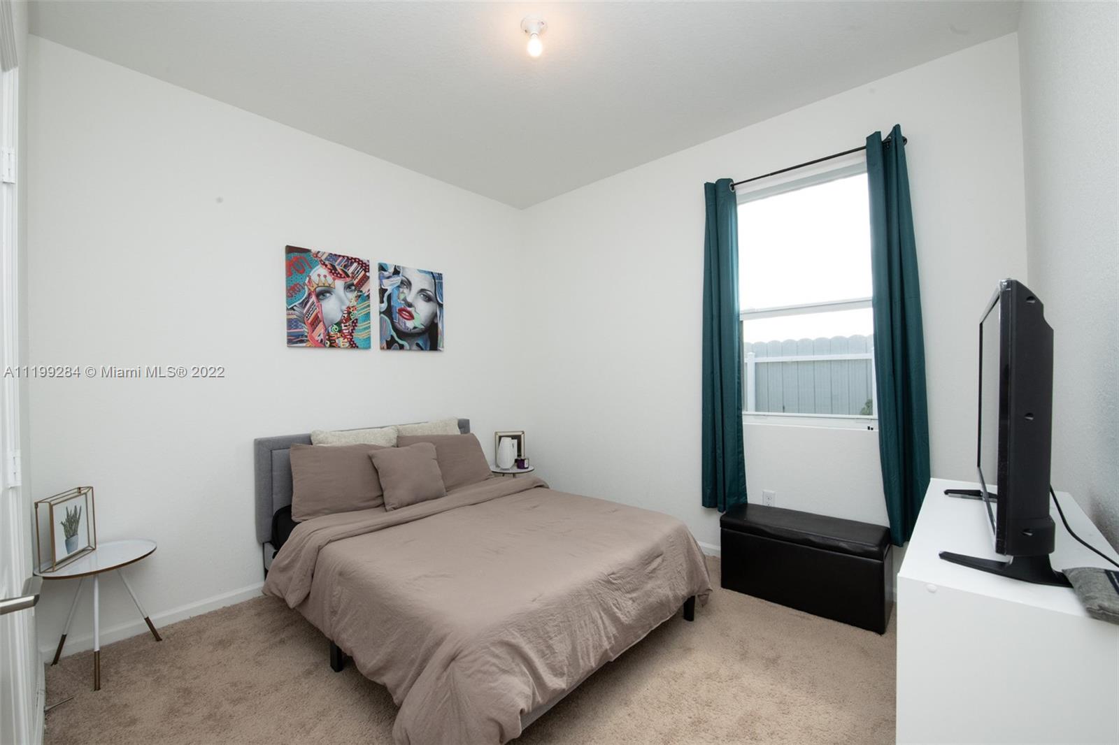 A H AT TURNPIKE SOUTH SEC - Residential