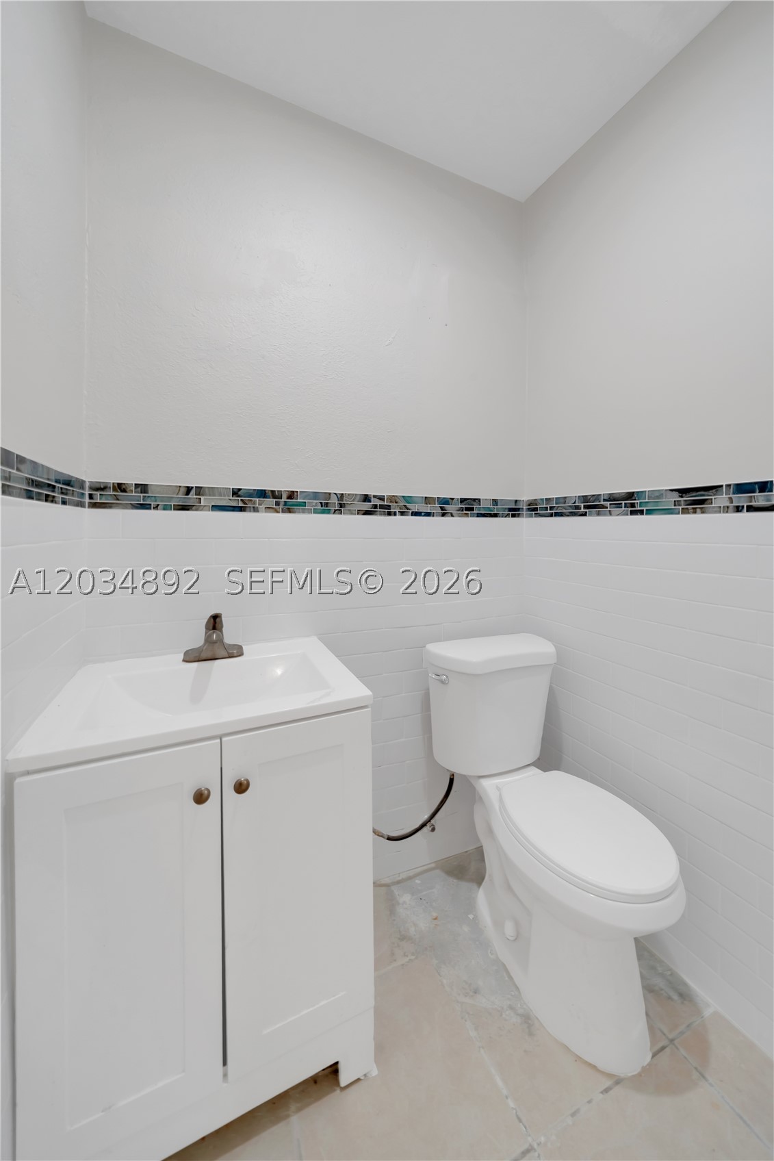 CENTRAL MIAMI PART 7 - Residential Lease