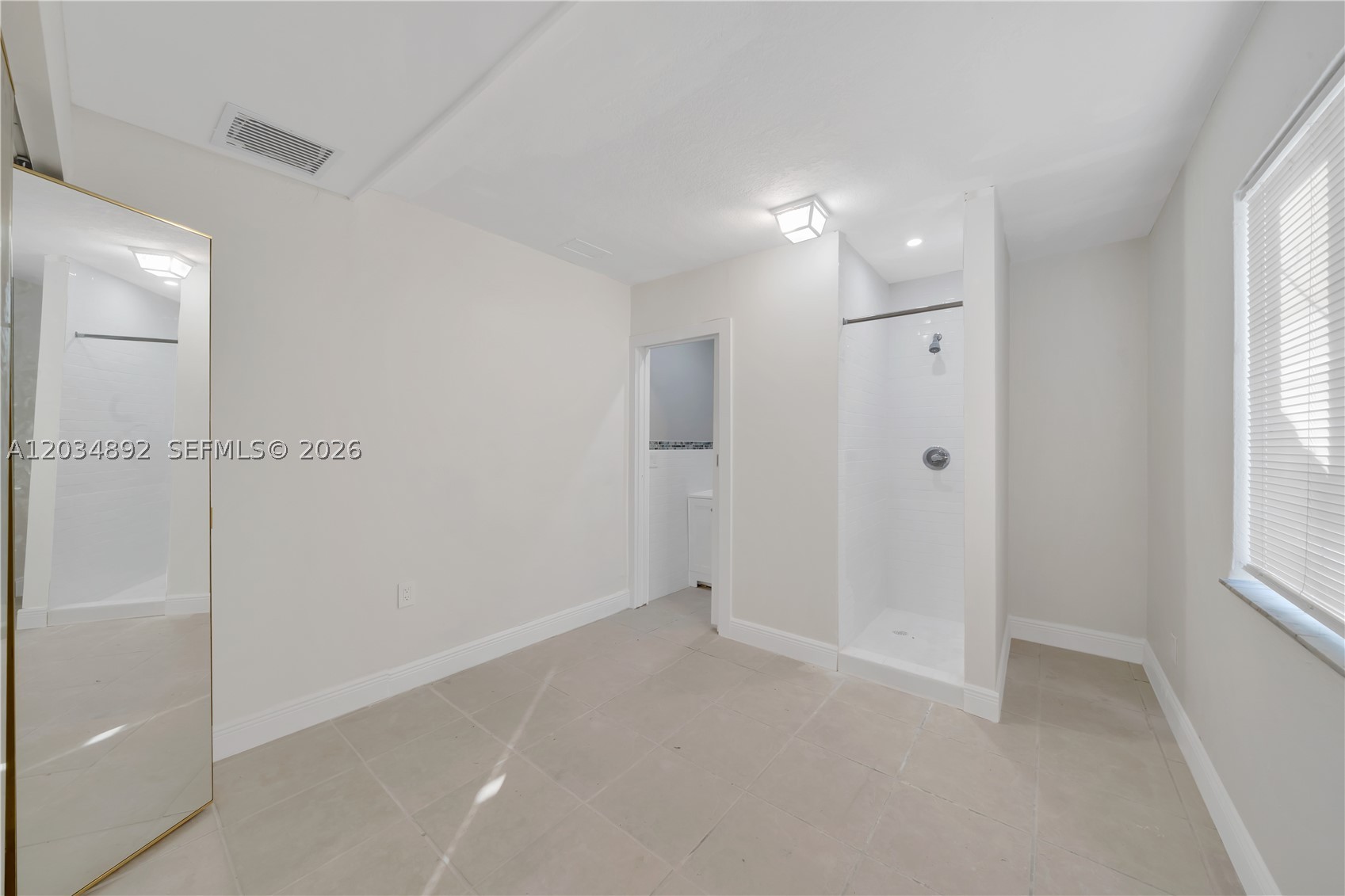 CENTRAL MIAMI PART 7 - Residential Lease