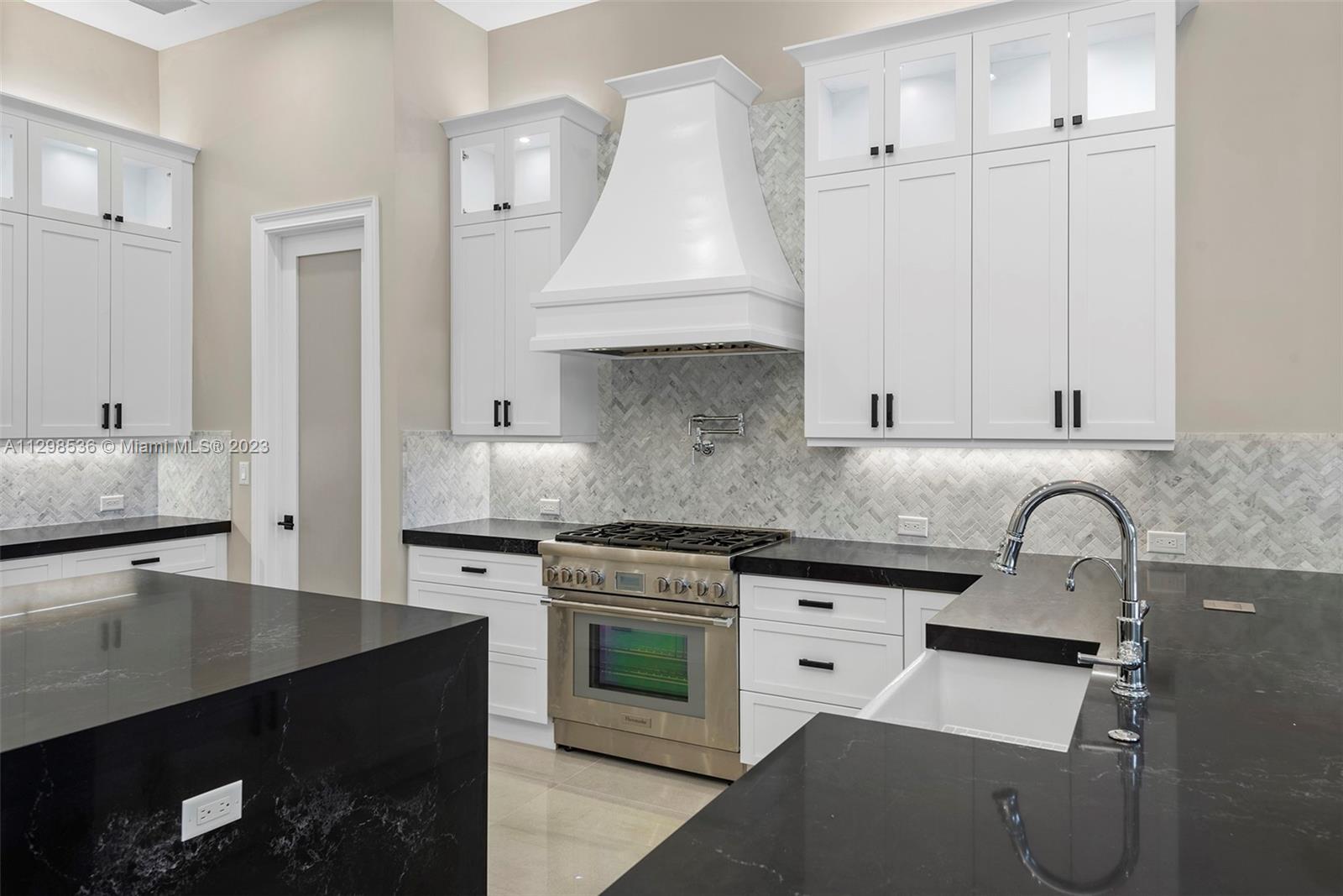 FLAMINGO RANCH ESTATES - Residential