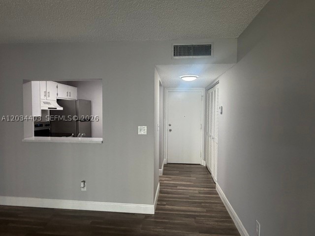 RAMBLEWOOD EAST CONDO - Residential