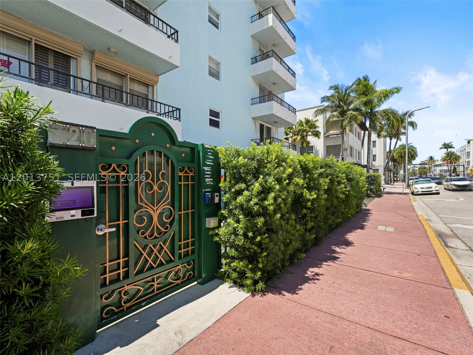 COLLINS TOWERS CONDO - Residential