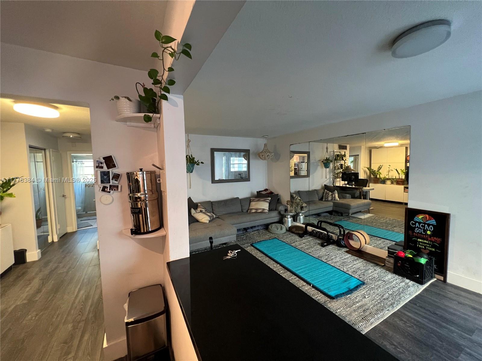 MERIDIAN PLAZA CONDO - Residential
