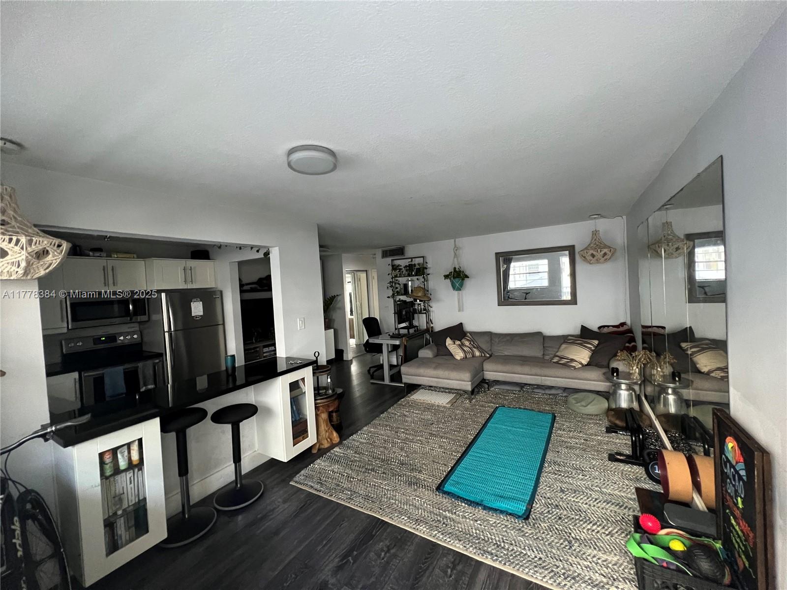 MERIDIAN PLAZA CONDO - Residential