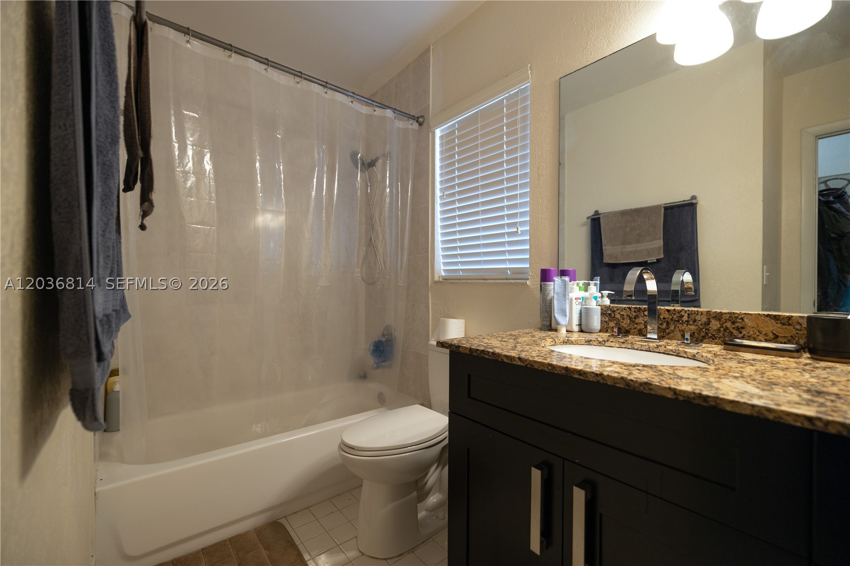 TAMIAMI LAKES TOWNHOUSES - Residential Lease