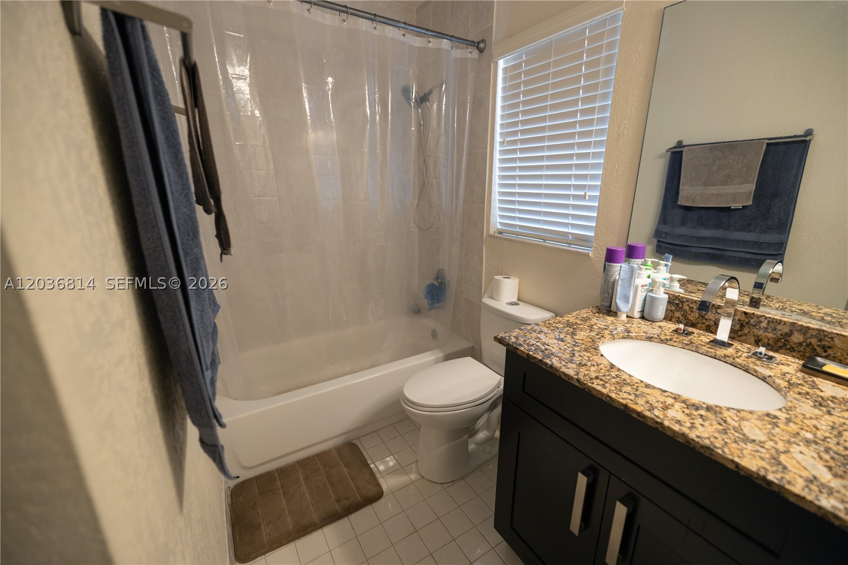 TAMIAMI LAKES TOWNHOUSES - Residential Lease