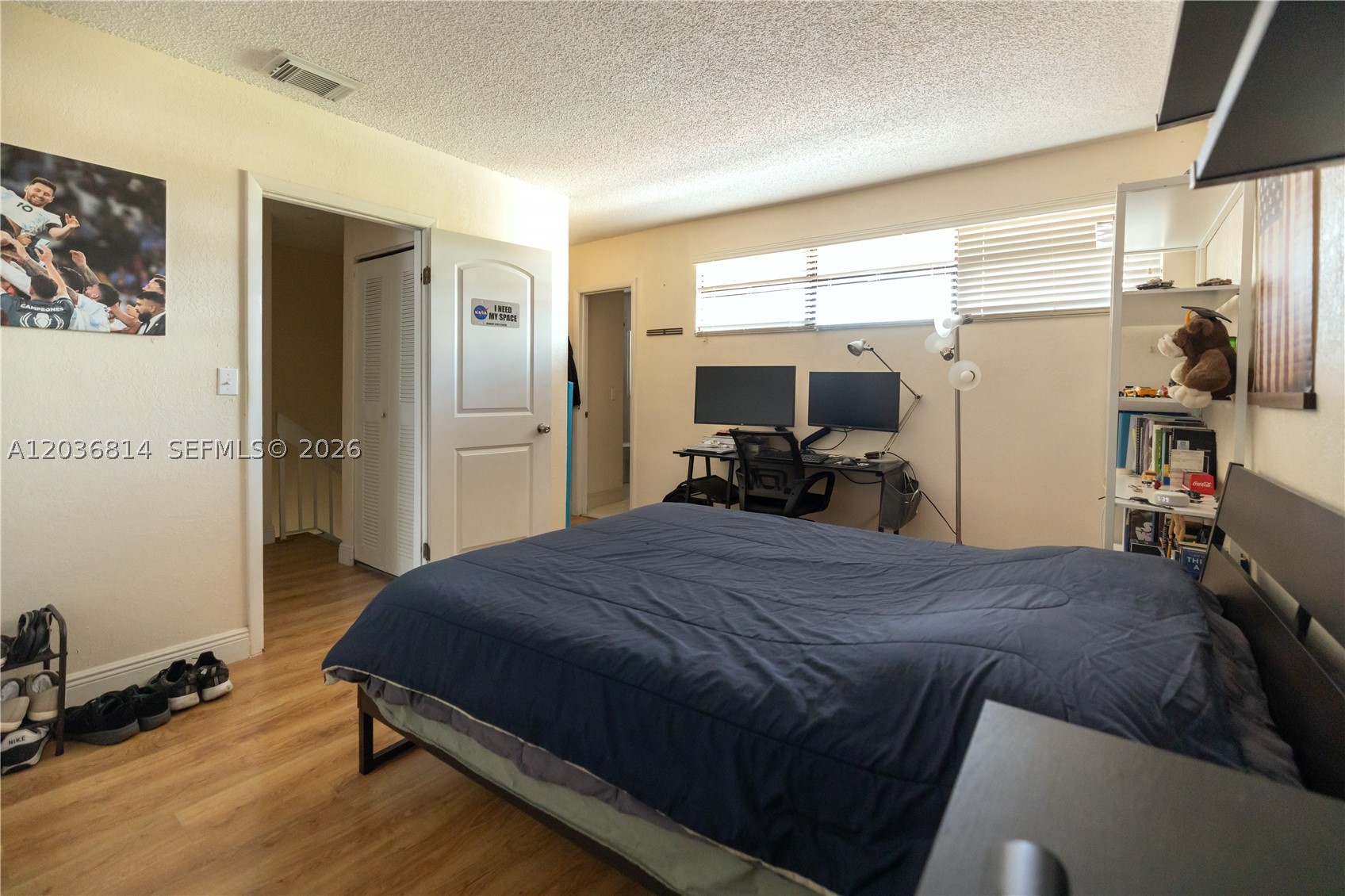 TAMIAMI LAKES TOWNHOUSES - Residential Lease
