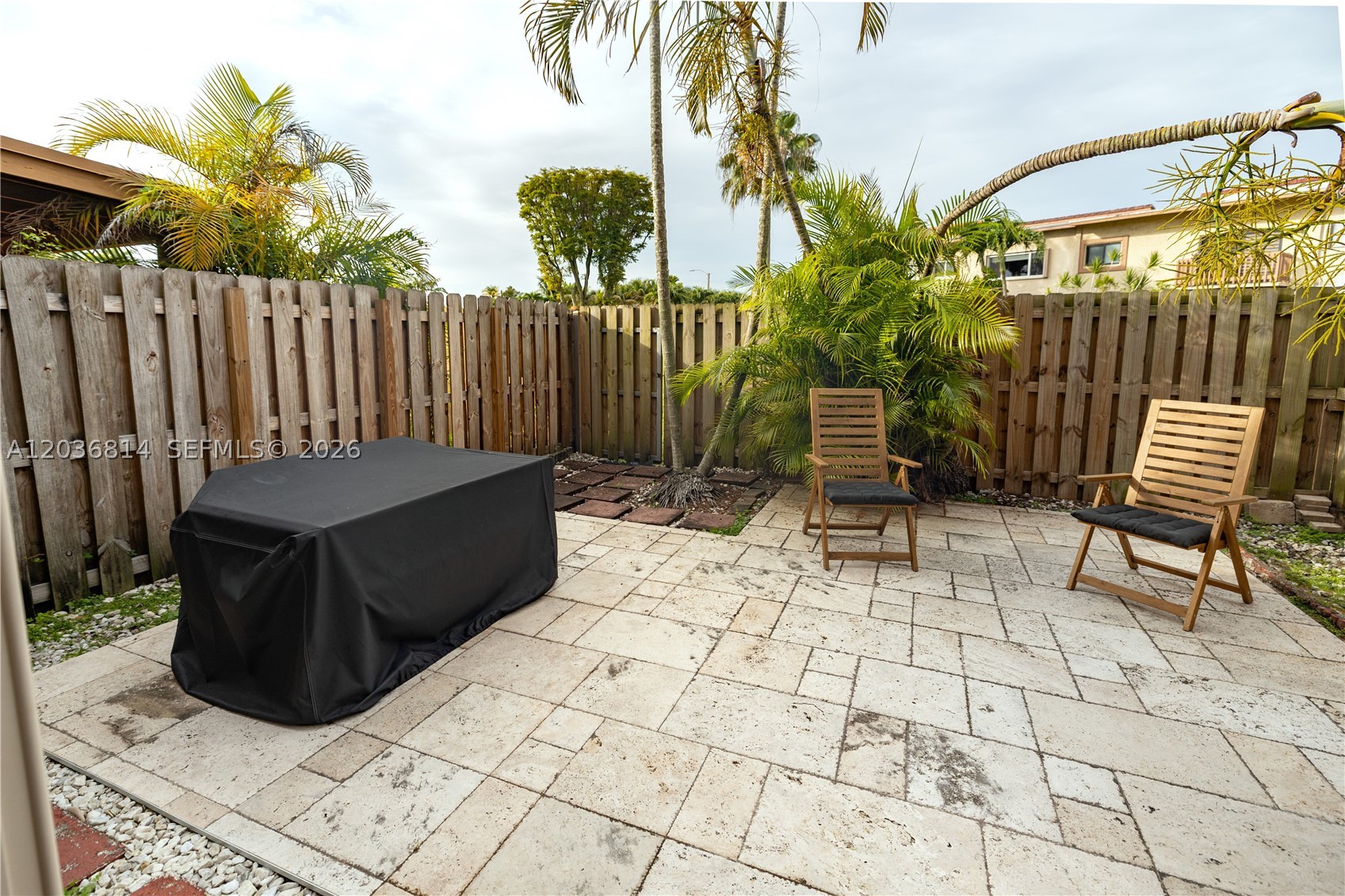 TAMIAMI LAKES TOWNHOUSES - Residential Lease