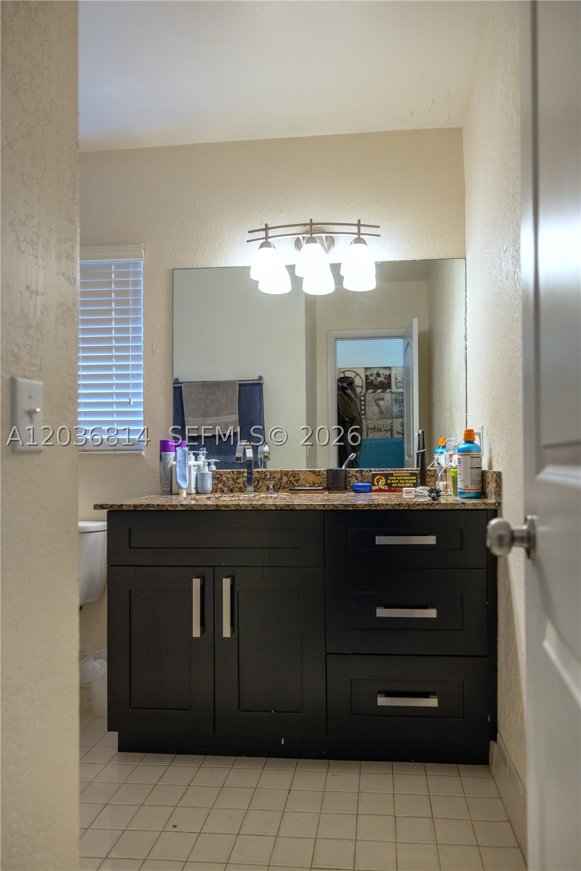 TAMIAMI LAKES TOWNHOUSES - Residential Lease