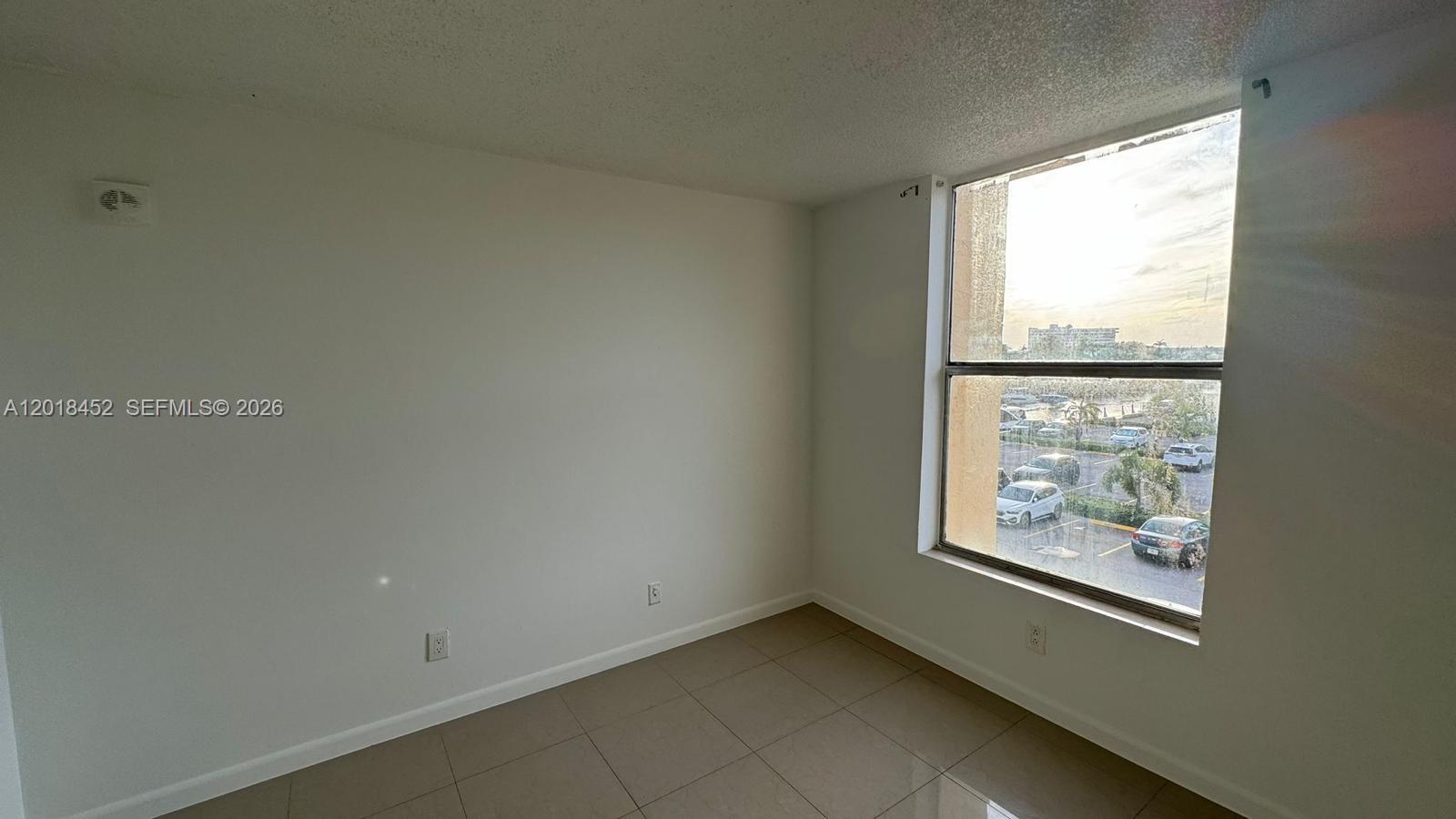 KEYSTONE TOWERS CONDO - Residential