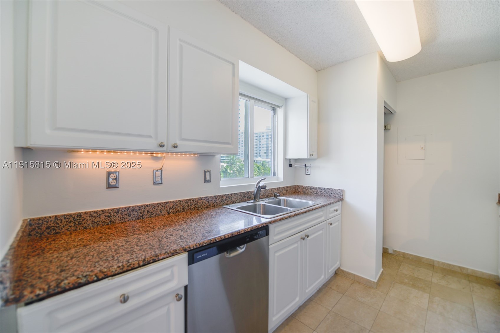 THE GRANDVIEW CONDO - Residential